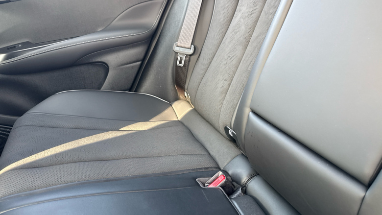 BYD Dolphin 150kW Comfort 60.4kWh Auto Electric Hatchback